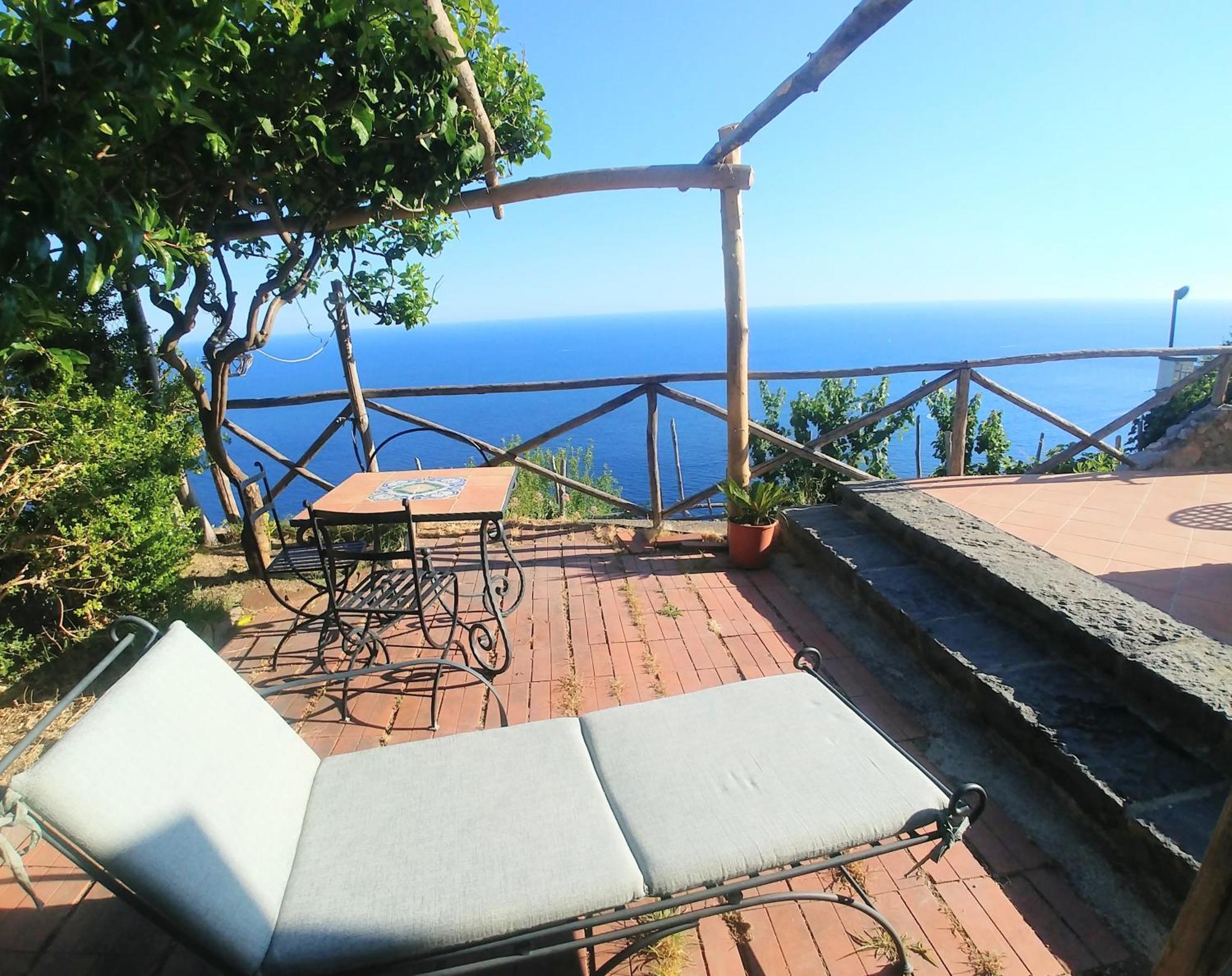 Il Limoneto Apartment Furore Phòng bức ảnh